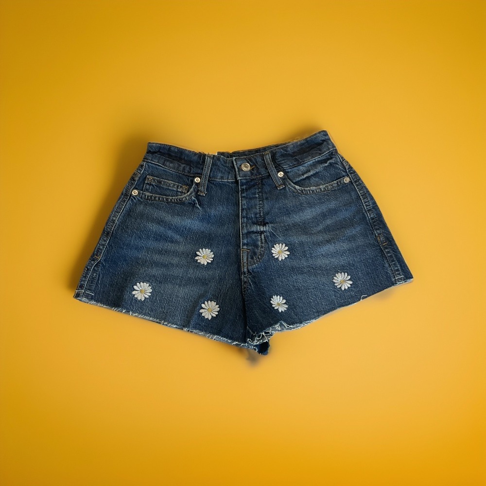 Forever 21 Blue Short Denim Embroidered Daisies- 25